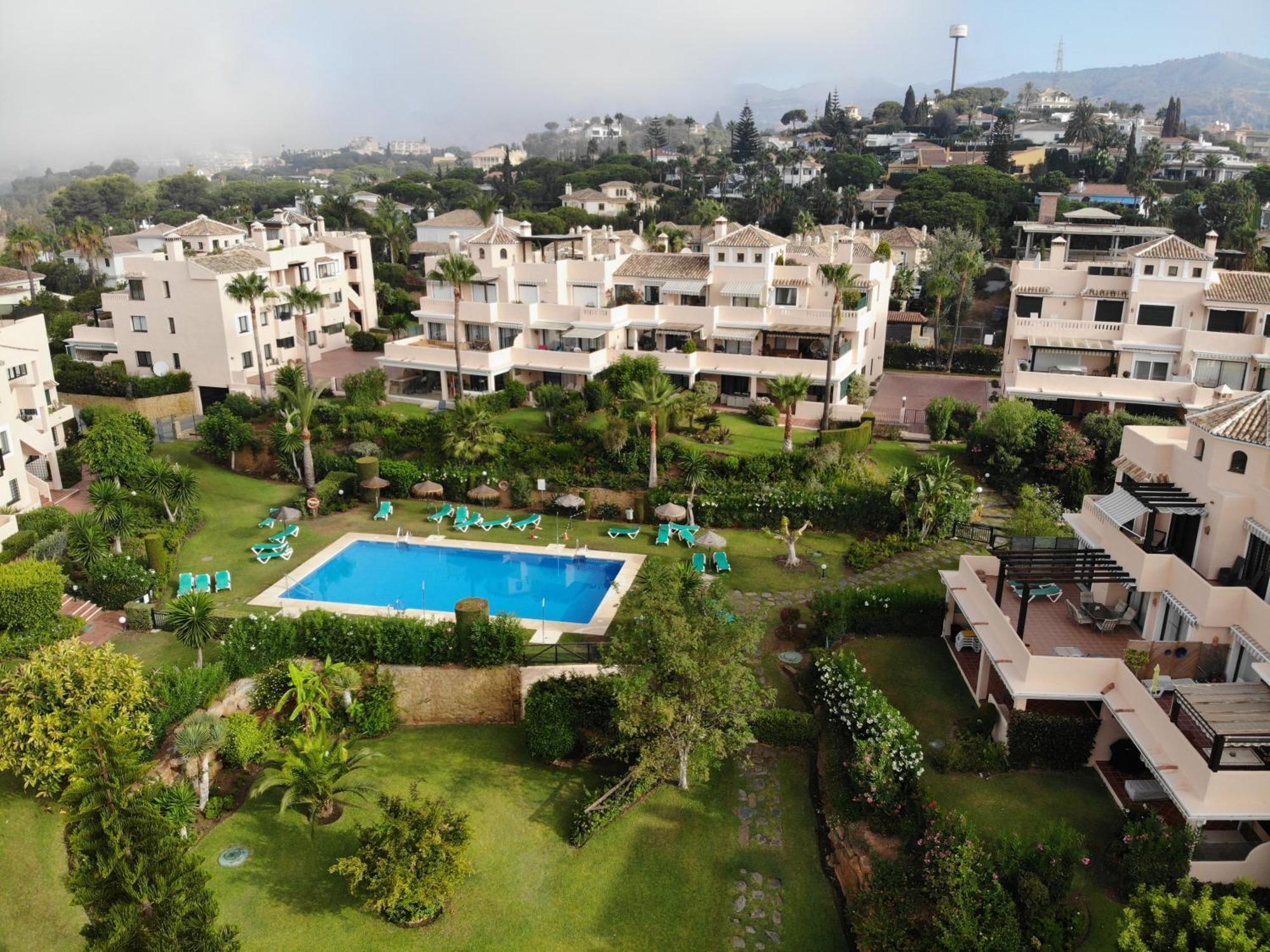 El Manantial, Elviria