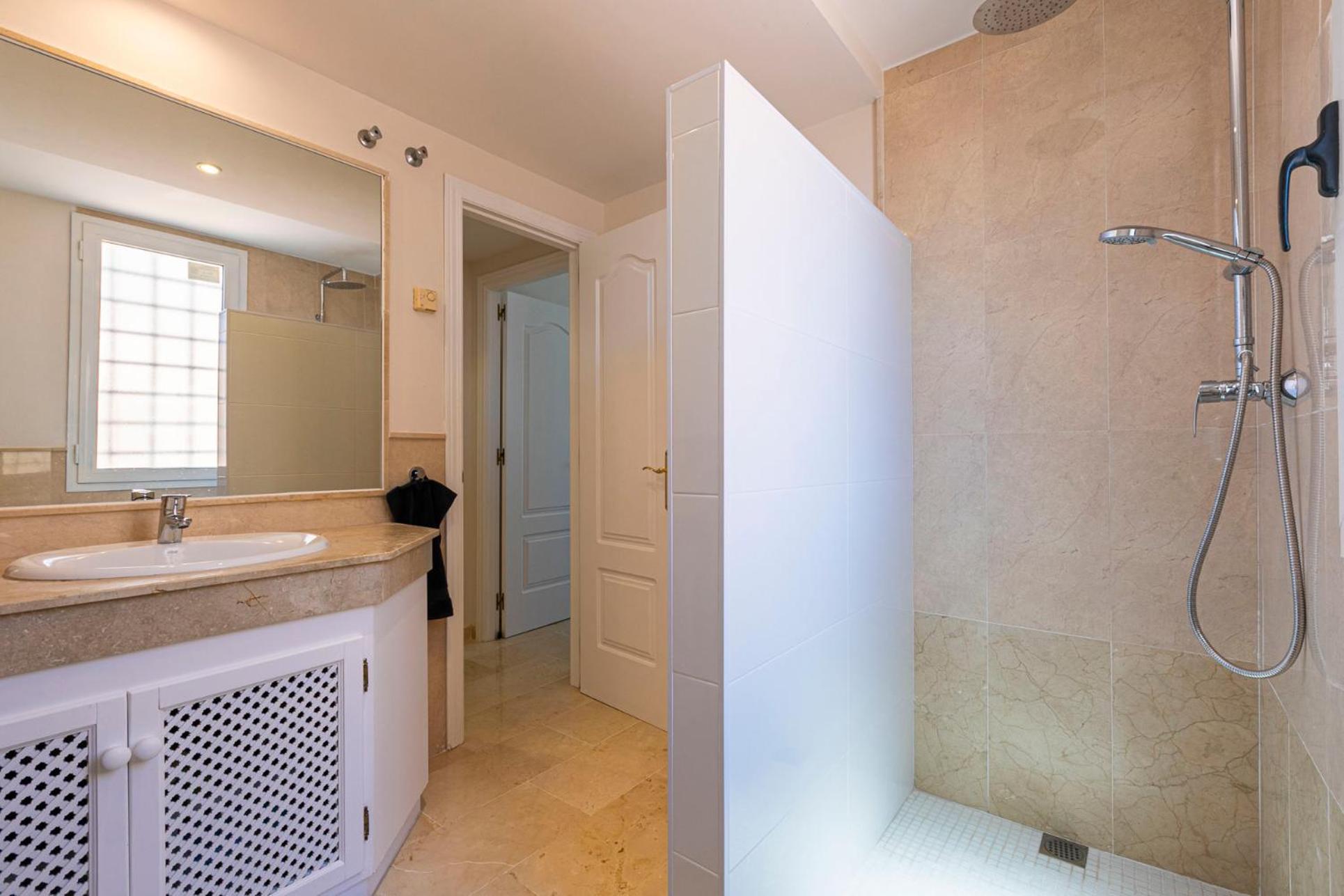 El Manantial, Elviria Apartment *